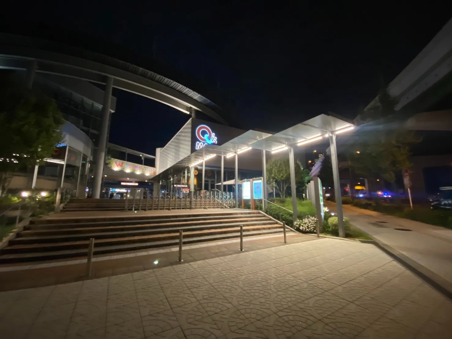 <経験者>大型ショッピングモール、オフィス改修、JR防犯カメラ設置、携帯基地局の工事などの業務を行います。