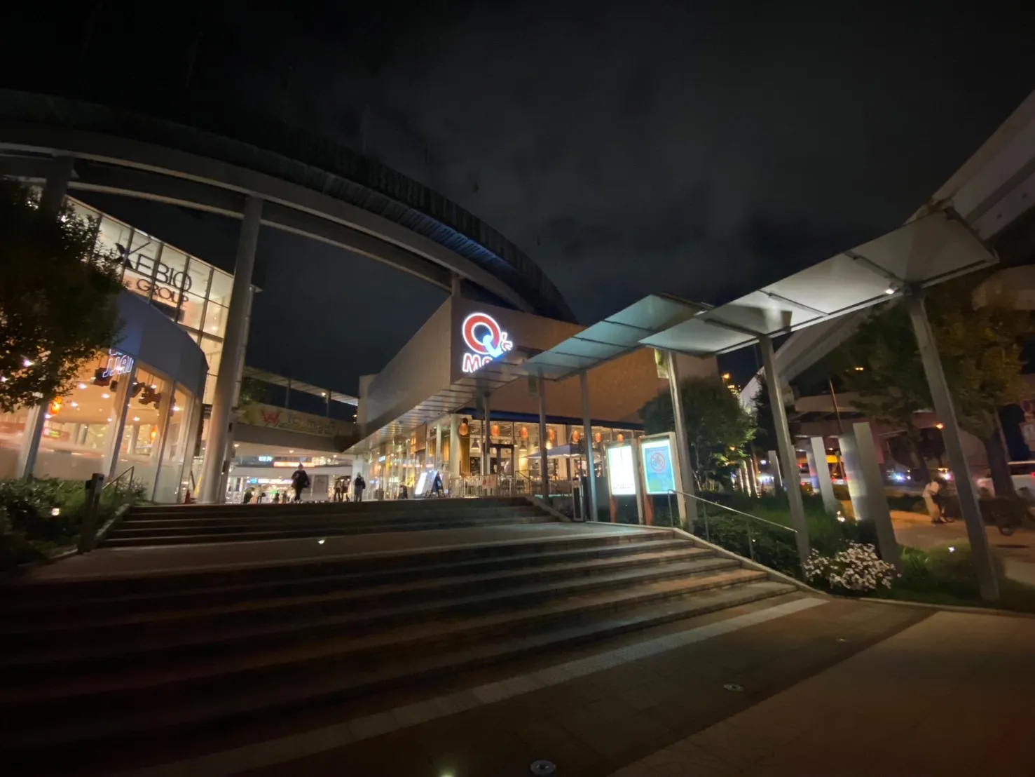 <経験者>大型ショッピングモール、オフィス改修、JR防犯カメラ設置、携帯基地局の工事などの業務を行います。